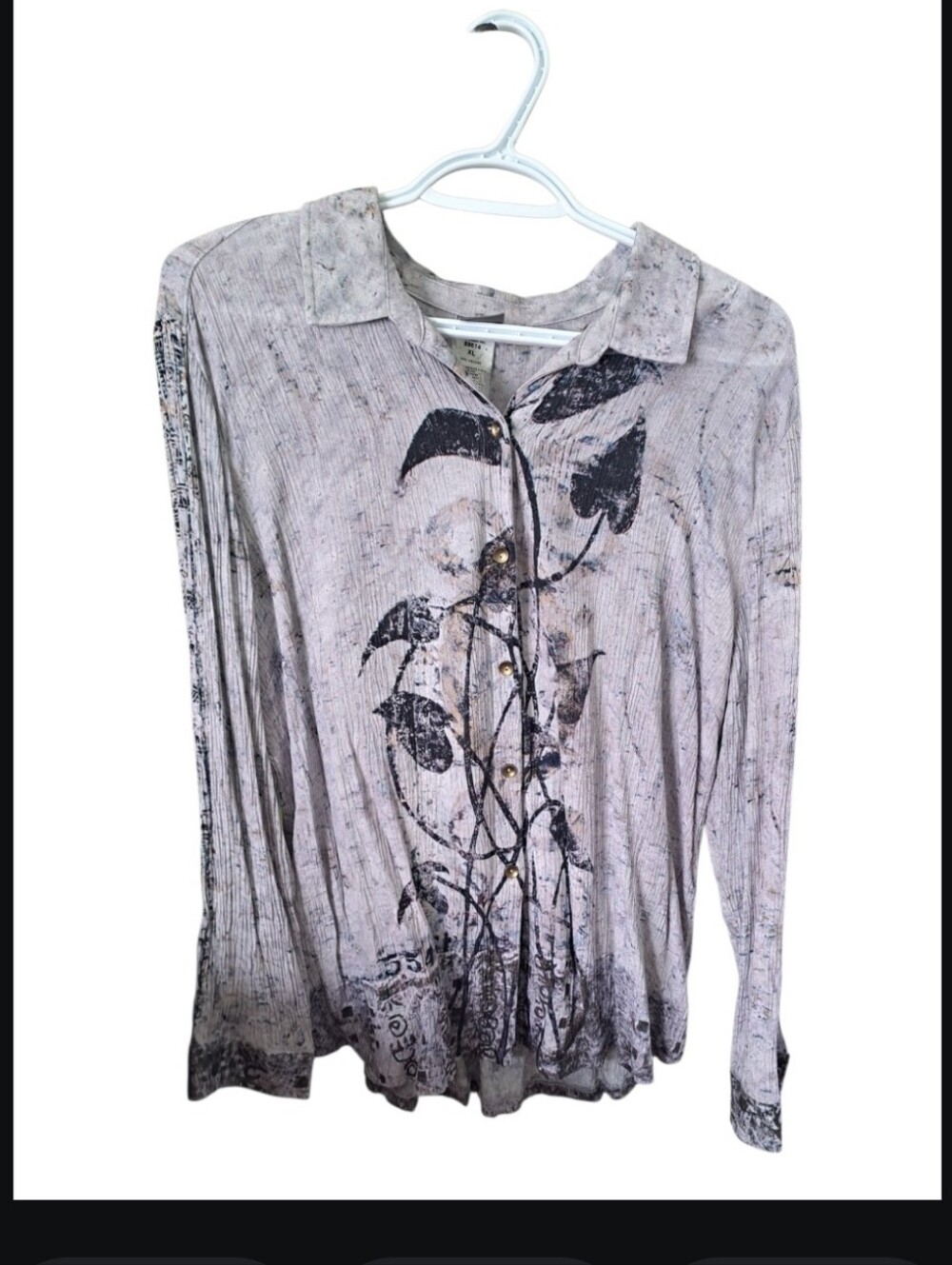 Printed Button-Front Long Sleeve Top in Light Taupe with Black Floral